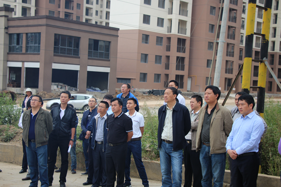 保山市常務(wù)副市長何偉率隊考察昭陽區(qū)棚改項目