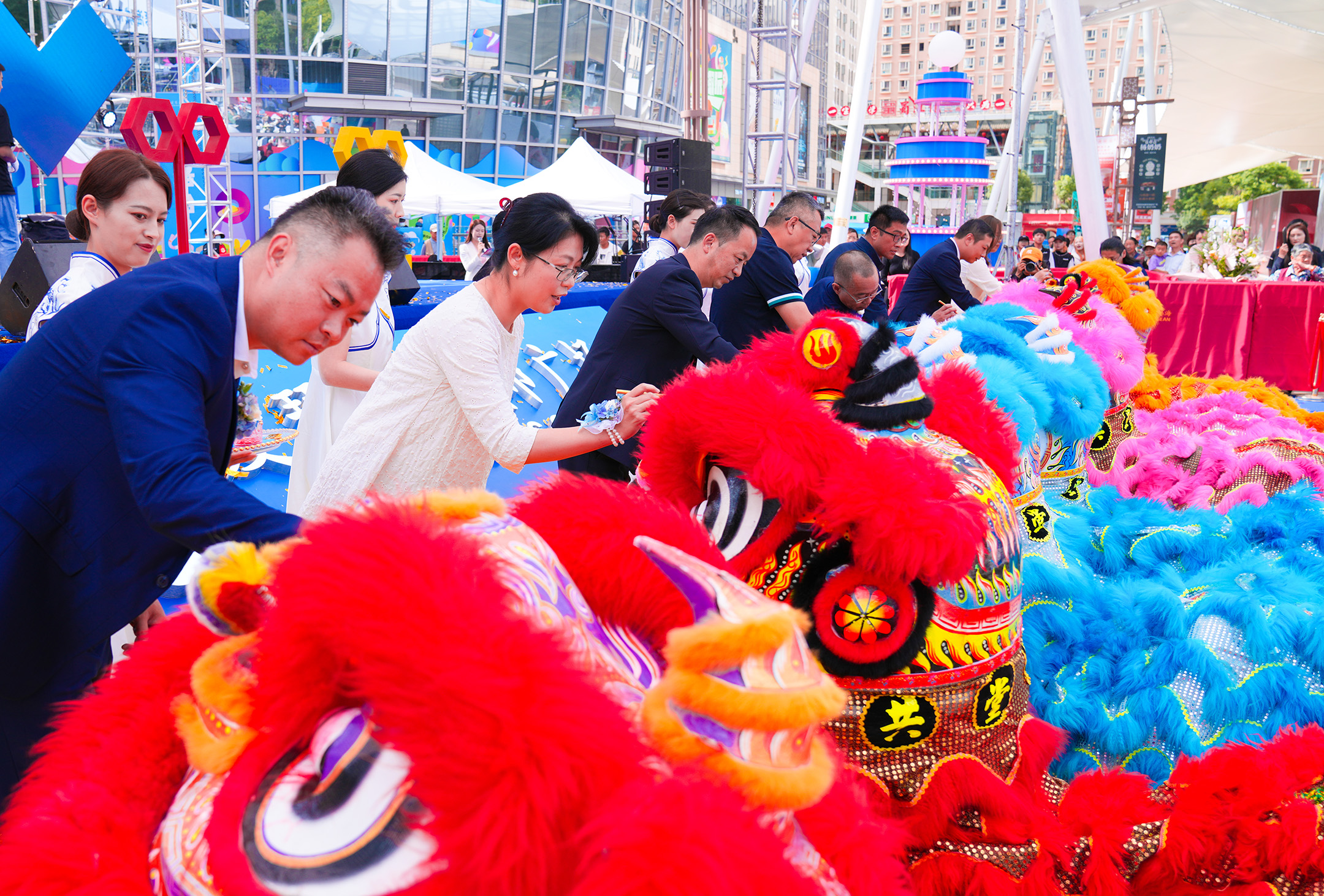 昆明南悅城愛琴海城市廣場煥新亮相